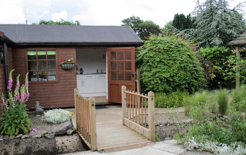 The Garden Lodge Llynclys 外观 照片